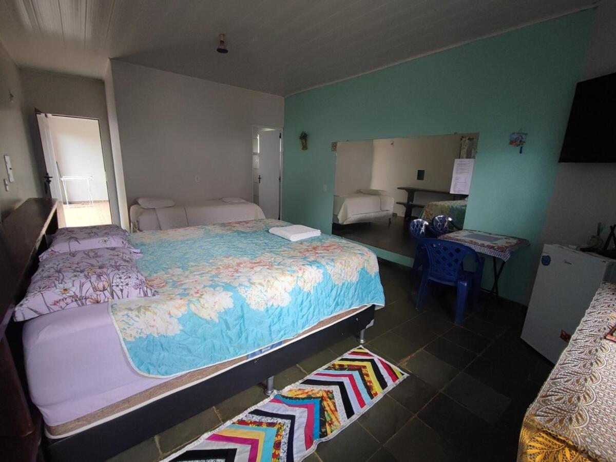 Quarto California Campo Novo do Parecis Luaran gambar