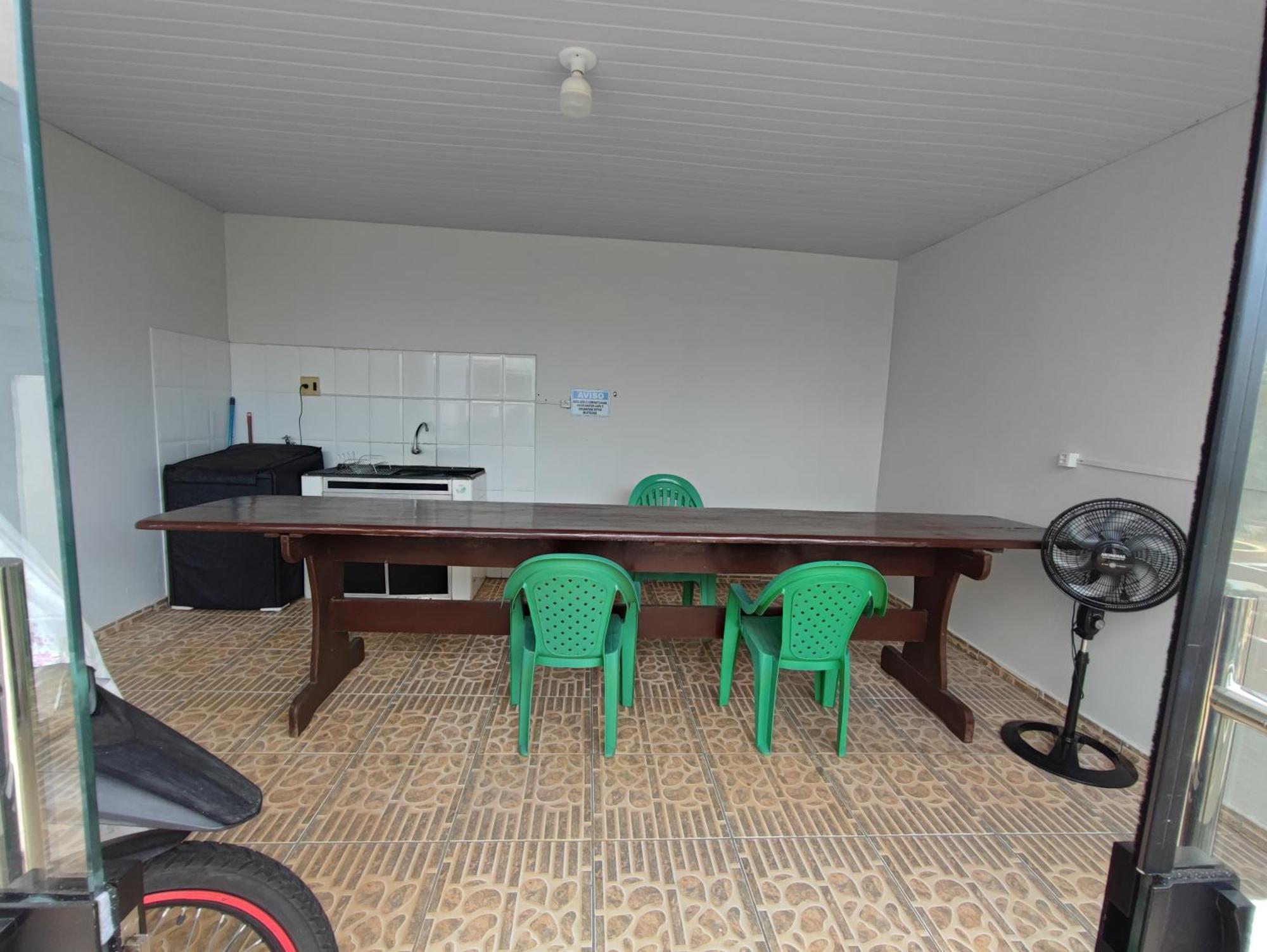 Quarto California Campo Novo do Parecis Luaran gambar